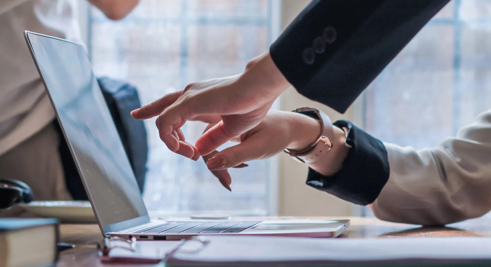 企画策定・実行サポート